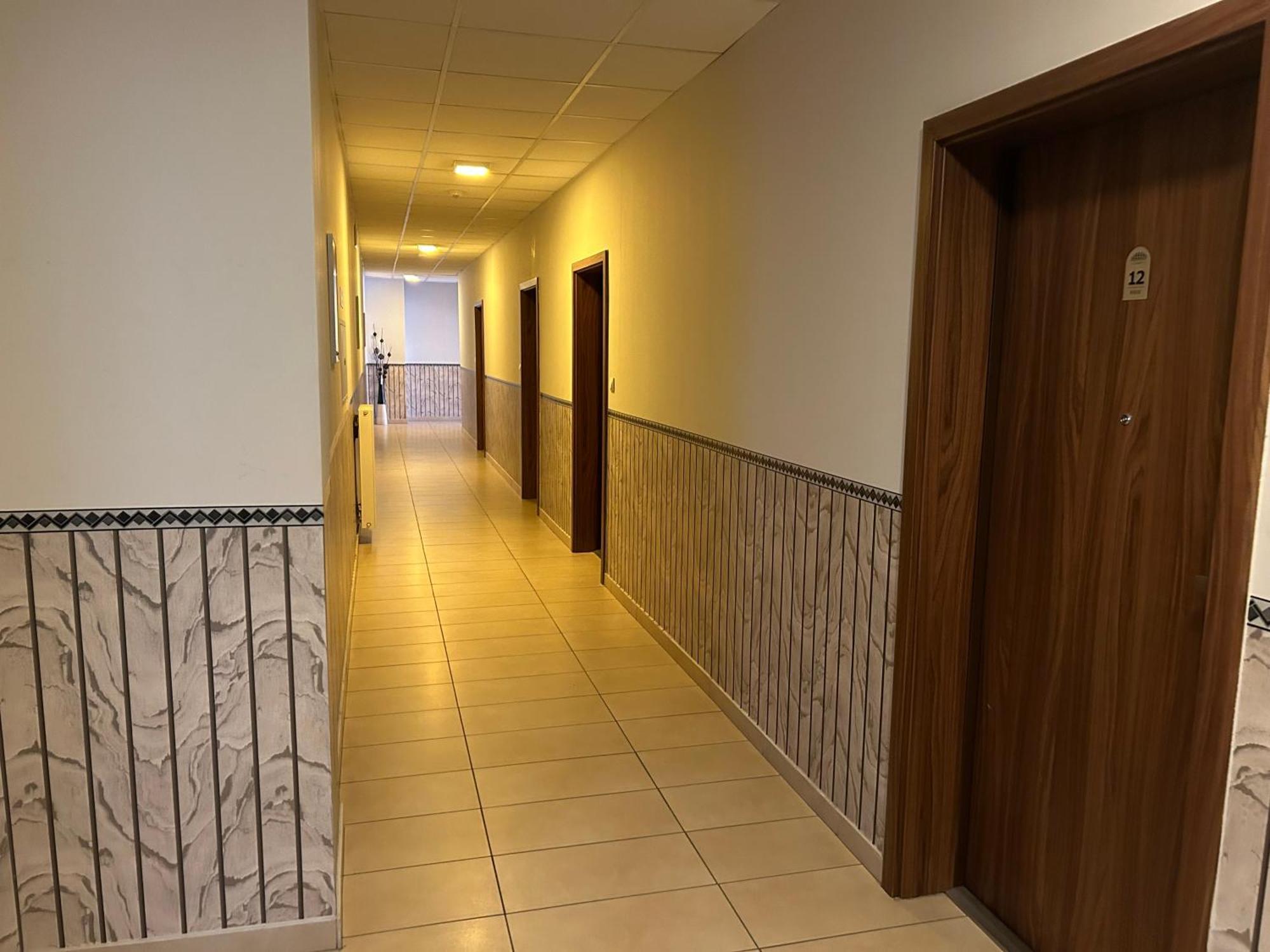 H-T-L Apartamenty Junior Nowa Sol Exterior foto